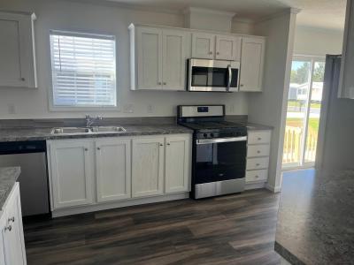 Mobile Home at 6141 Parkway Street Lot Pw6141 Saginaw, MI 48603