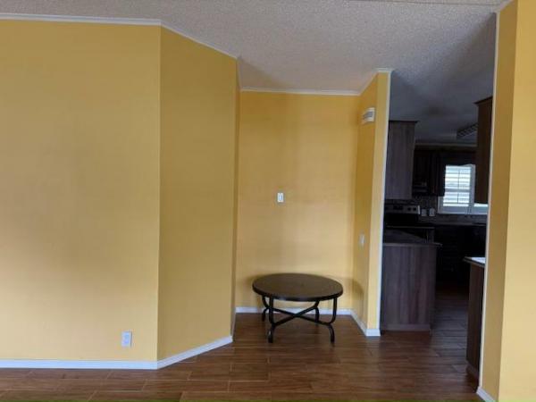 1990 Country Manufactured Home