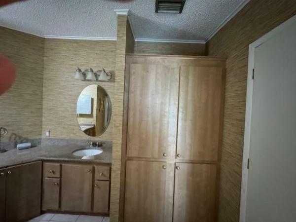 1990 Country Manufactured Home