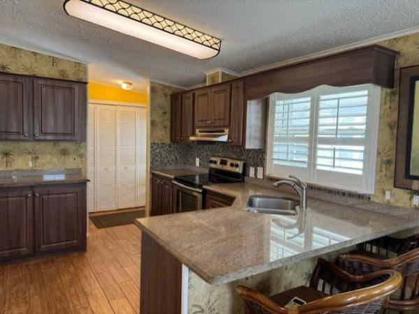 1990 Country Manufactured Home