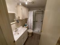 1989 Homes of Merit LW240 Manufactured Home