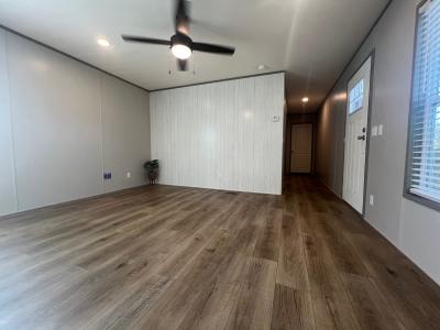 Photo 4 of 10 of home located at 2601 Edwards Rd. #184 Denton, TX 76208