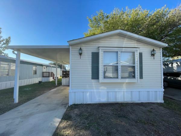2002 Clayton Homes Inc Mobile Home For Sale