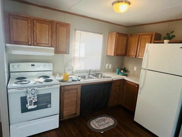 Photo 1 of 2 of home located at 601 S Vista Ln Lot #87 Edmond, OK 73034