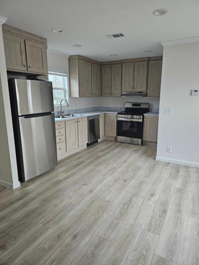 Mobile Home at 489 Starratt Rd Lot #298 Jacksonville, FL 32218