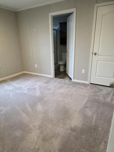 Photo 3 of 5 of home located at 117 Sparrow Drive Augusta, ME 04330