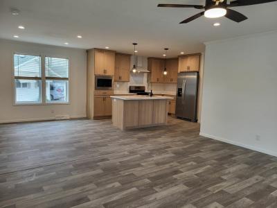 Photo 3 of 21 of home located at 221 Little Peninsula Elgin, IL 60123