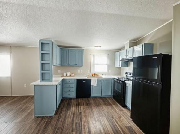 2006 American Homestar Corp Mobile Home For Sale