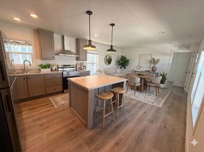 Photo 4 of 23 of home located at 3601 E Wyoming Ave #527 #527 Las Vegas, NV 89104