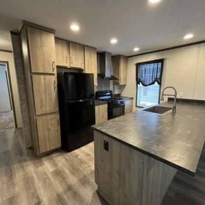 Photo 4 of 25 of home located at 9901 State Road 3 #0020 Muncie, IN 47303