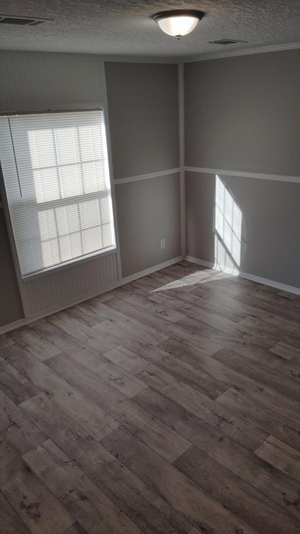 2021 Champion Grand Slam Mobile Home