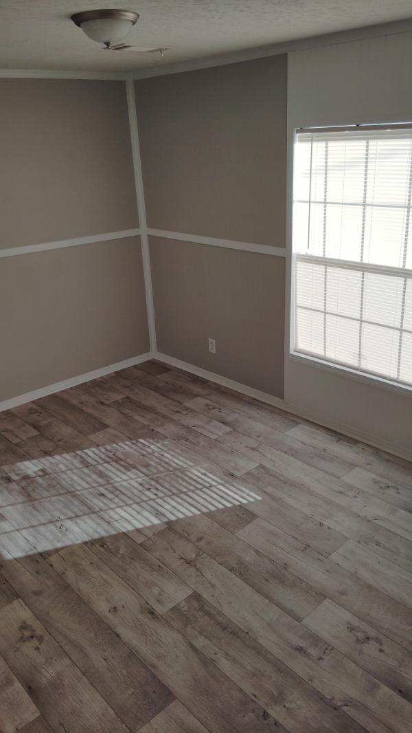 2021 Champion Grand Slam Mobile Home