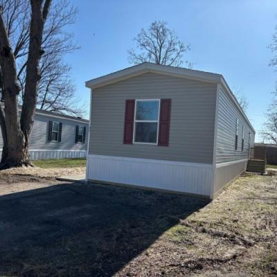 Photo 2 of 29 of home located at 27 Crestwood Drive #0047 Middletown, IN 47356