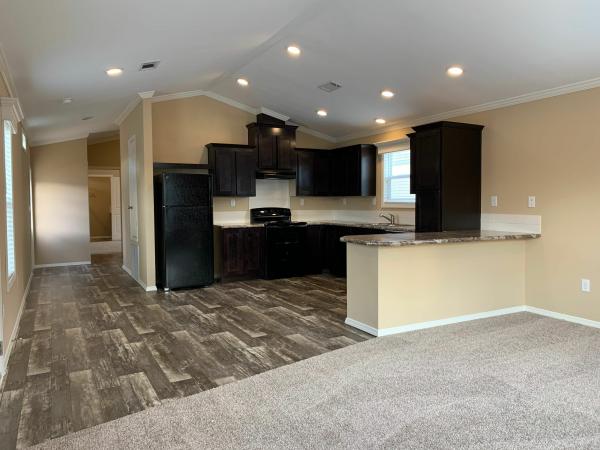 Photo 1 of 2 of home located at 2402 N Hwy 175 #83 Seagoville, TX 75159