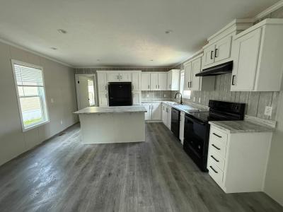 Mobile Home at 113 Kentucky Drive Lot 113Ky Elyria, OH 44035