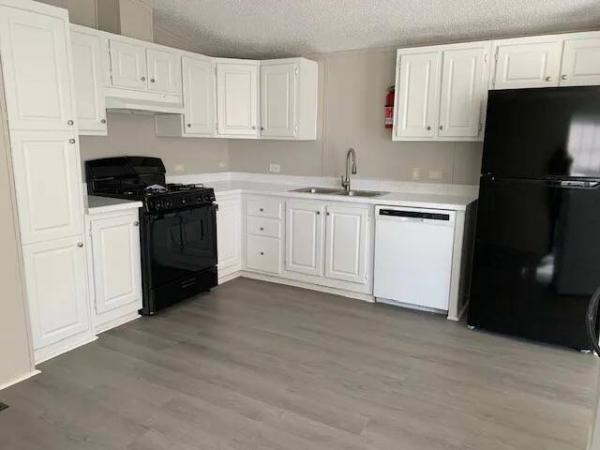 2016  Mobile Home For Sale