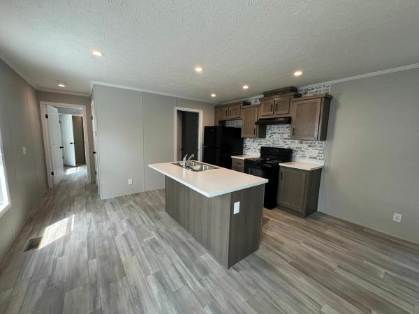 Photo 1 of 2 of home located at 21295 Michelle Dr., Site #1125 Macomb, MI 48044