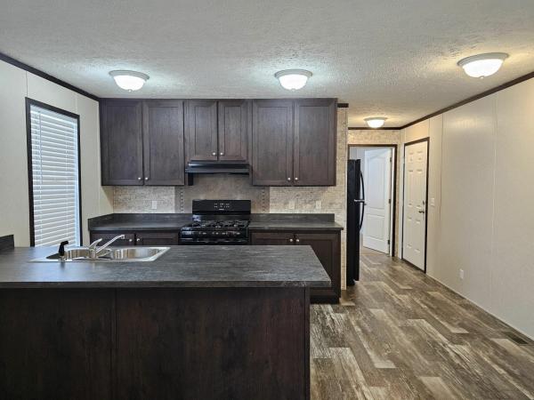 Photo 1 of 2 of home located at 5841 Mellinger Drive Lot 321 Saginaw, MI 48601