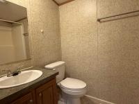 2011 Commodore Manufactured Home