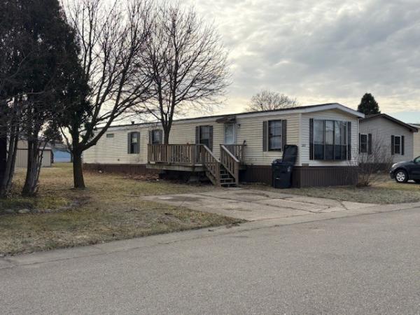 Photo 1 of 1 of home located at 287 Jacqualyn Drive Lapeer, MI 48446