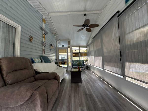 1993 Palm Harbor Mobile Home