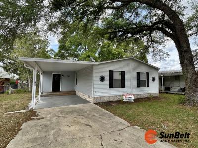 Mobile Home at 7865 W Hwy 40,Lot 81 Ocala, FL 34482