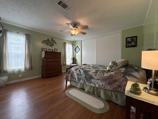 1993 Palm Harbor Mobile Home