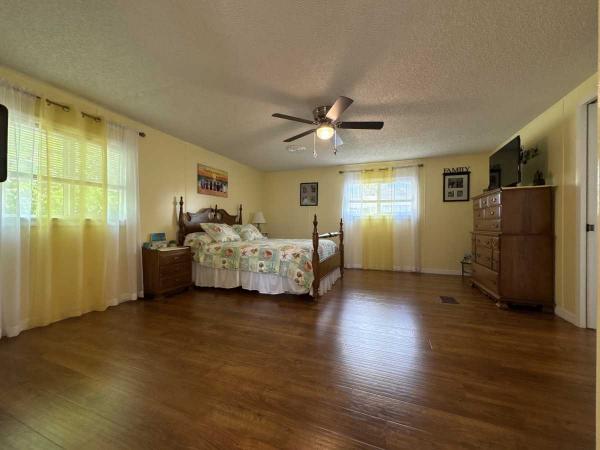 1993 Palm Harbor Mobile Home