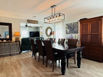 Photo 4 of 18 of home located at 105 E. Harbor Drive Vero Beach, FL 32960