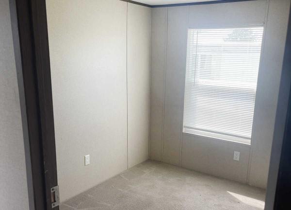 2016  Mobile Home For Sale