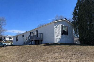 Mobile Home at 92 New Hillcrest Dr Greenville, NH 03048