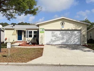 Photo 2 of 19 of home located at 4521 Coquina Crossing Drive Elkton, FL 32033