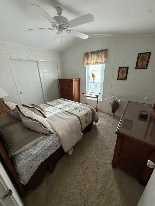 2005 Meri Manufactured Home