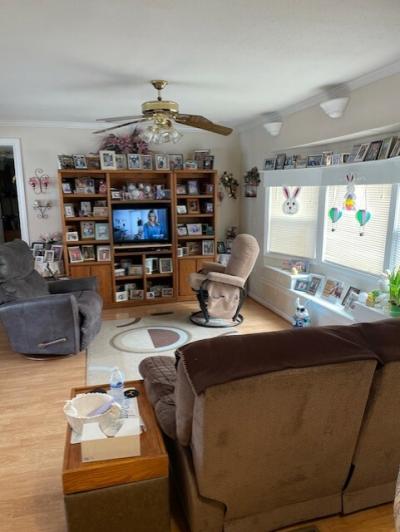 Photo 3 of 14 of home located at 22027 Lafons Ln. #219 Romulus, MI 48174