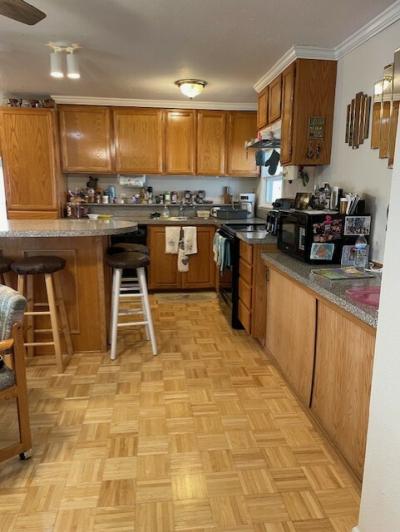 Photo 5 of 14 of home located at 22027 Lafons Ln. #219 Romulus, MI 48174