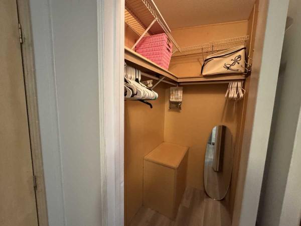 1992 Manufactured Home