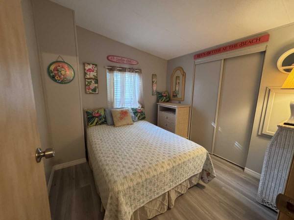 1992 Manufactured Home