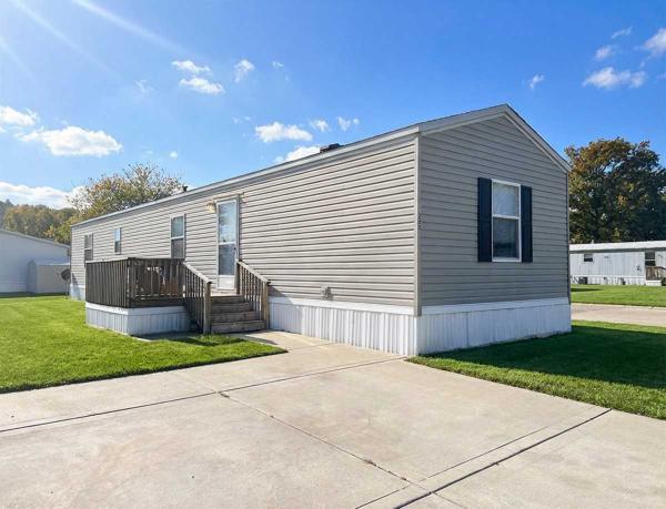 2013  Mobile Home For Sale