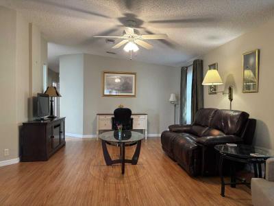 Photo 5 of 17 of home located at 12 Bluewater Lake Circle #107 Ormond Beach, FL 32174