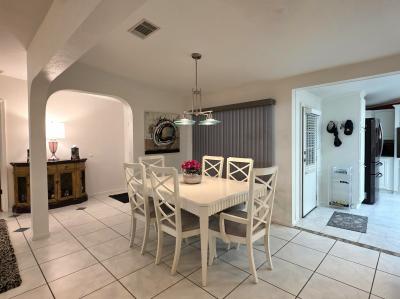 Photo 3 of 30 of home located at 126 El Padre Edgewater, FL 32141