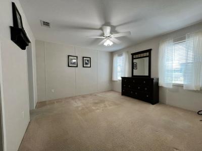 Photo 4 of 17 of home located at 3818 Arrowwood Dr Zephyrhills, FL 33541