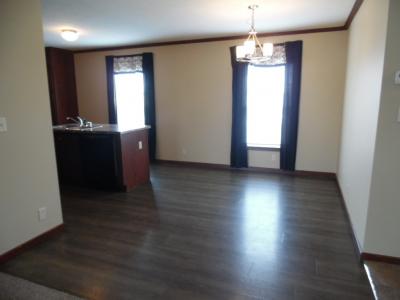 Photo 3 of 6 of home located at 29433 Wedgewood Flat Rock, MI 48134