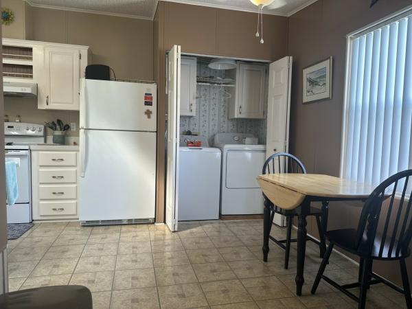 1995 Other B16437SU Mobile Home