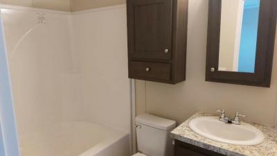 Mobile Home at 37863 Rosedale Dr Clinton Township, MI 48036