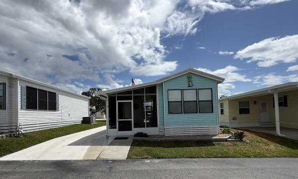 1987  Mobile Home For Sale
