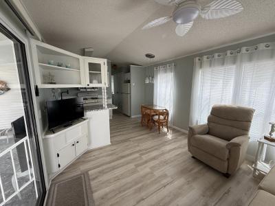 Photo 3 of 11 of home located at 9 Barracuda Drive Sebring, FL 33876