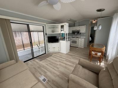 Photo 5 of 11 of home located at 9 Barracuda Drive Sebring, FL 33876