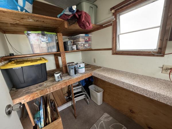 1987 Mobile Home