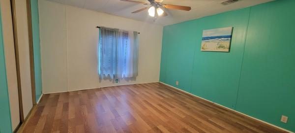 1984 TWIN Mobile Home