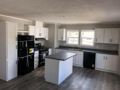 Mobile Home at 2405 W. Dundee Dr. Findlay, OH 45840